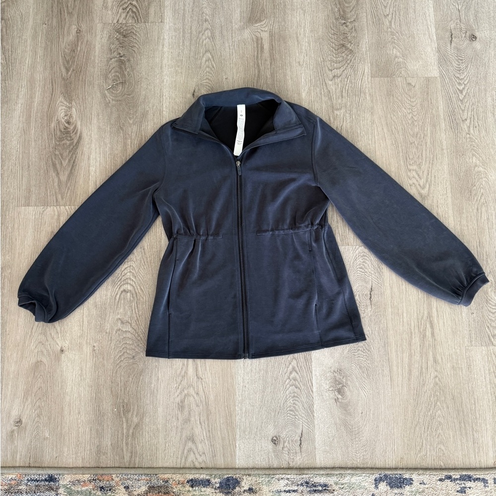 lululemon athletica black softstreme cinch waist full zip zip up XS